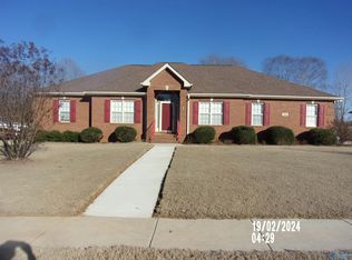 148 Andover Ln, Huntsville, AL 35811