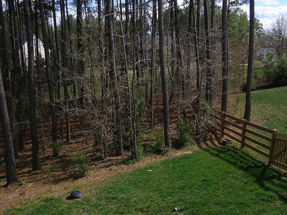 2nd image of 90 Cottonwood Dr