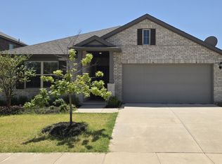 14220 Aberavon Dr, Pilot Point, TX 76258
