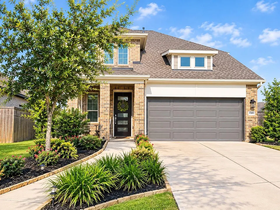 1806 Misty Field Dr