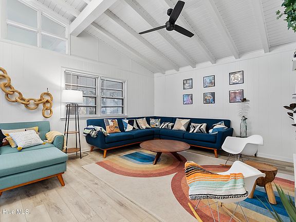 2nd image of 209 Sellers Street