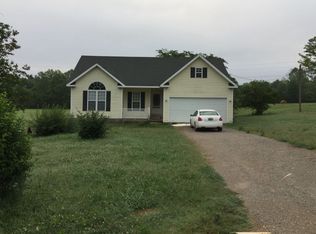 9047 River Rd, Muscle Shoals, AL 35661