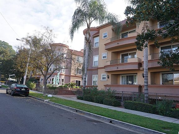 4th image of 414 E Valencia Ave Unit 109