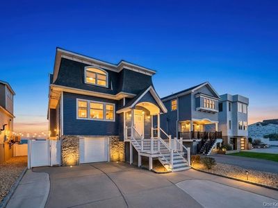 15 E Shore Drive, Babylon, NY, 11702