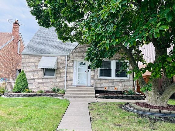 2nd image of 10551 S Kedzie Ave