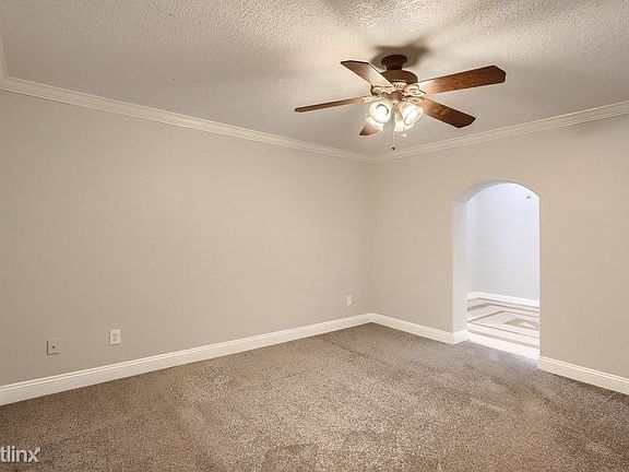 4th image of 1539 Lawndale Cir