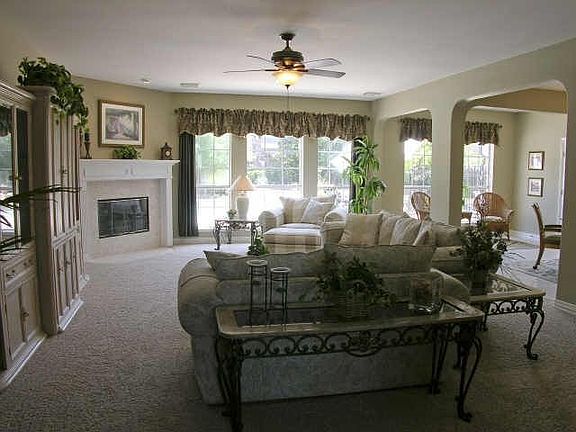 2nd image of 1807 Redwing Ct