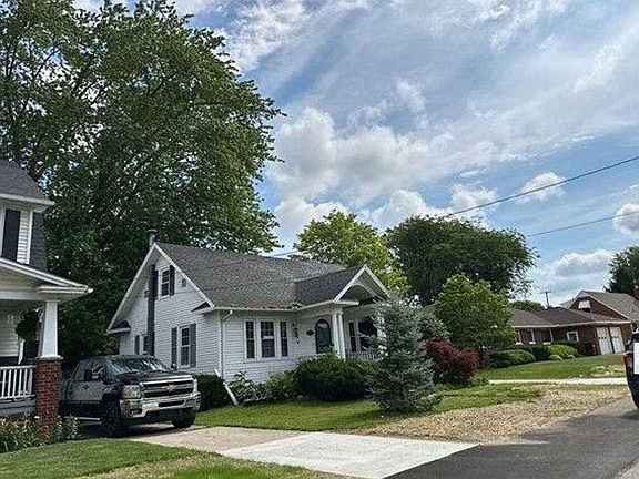 3rd image of 5822 Elmwood St