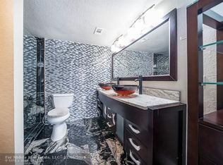 8231 Severn Dr APT C, Boca Raton, FL 33433