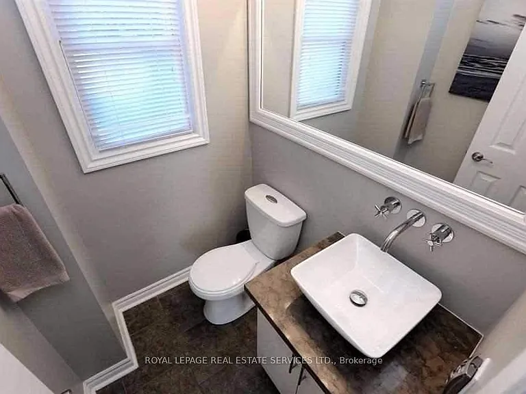 4111 Arbour Green Dr #7 — Photo 9