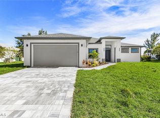 127 NW 14th Ave, Cape Coral, FL 33993