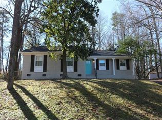2723 Flintridge Dr, Charlotte, NC 28212