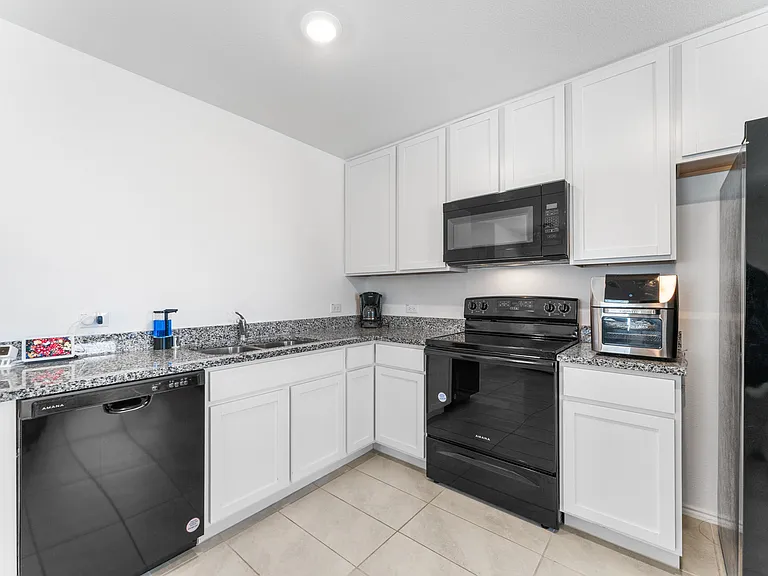 241 Thresher Ln — Photo 10