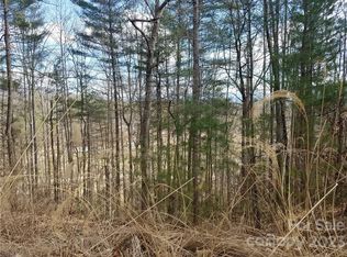 18 Scarlett Ridge Dr, Marshall, NC 28753