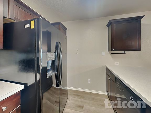 4th image of 9720 Marbach Brk