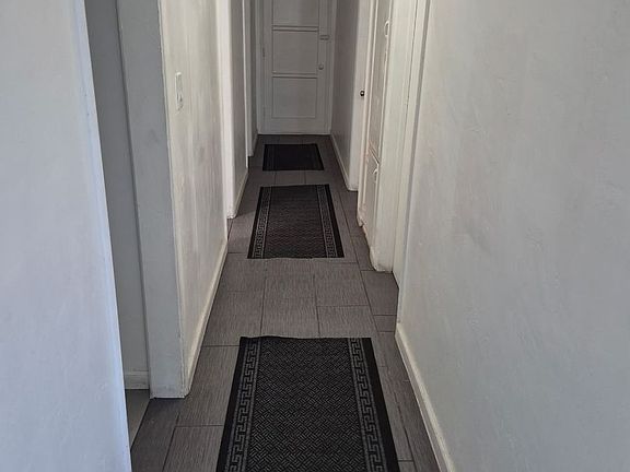 3rd image of 3005 38th St