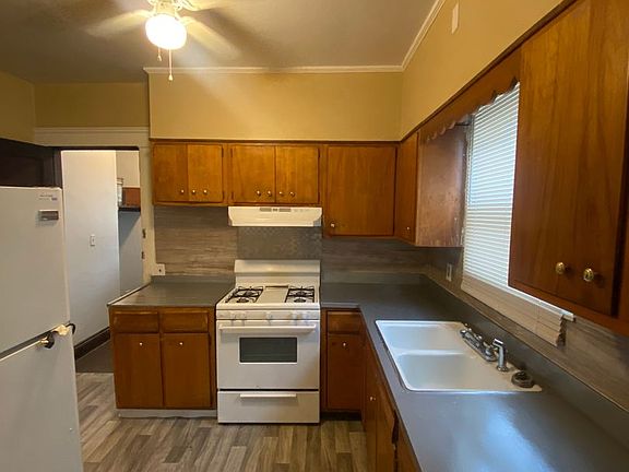 4th image of 9118 Yale Ave #53995589E