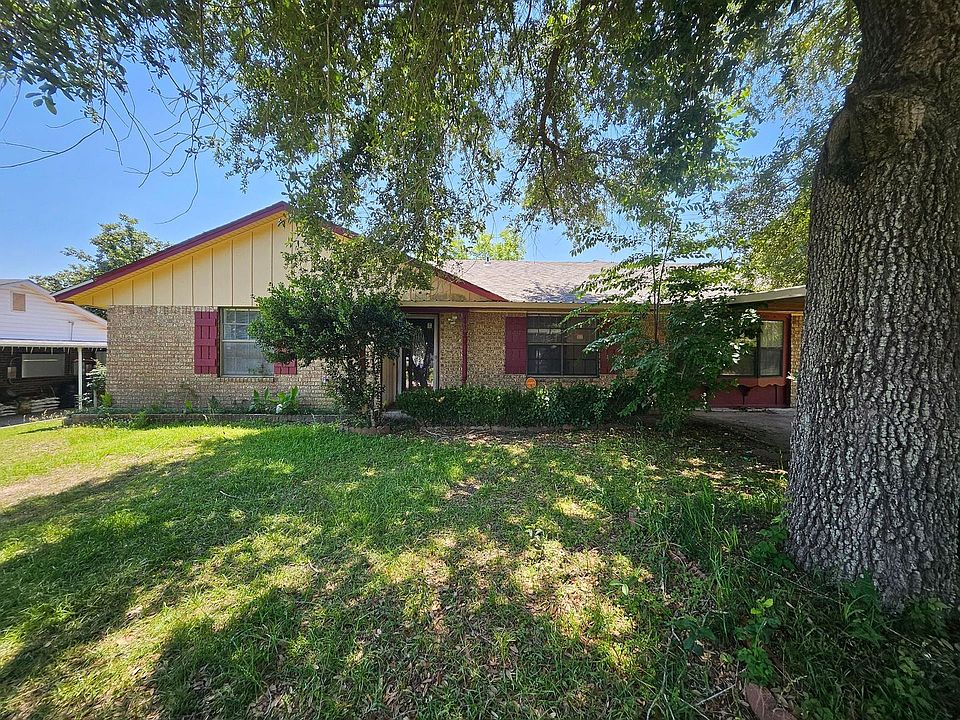 1st image of 493 Nila Sue Dr