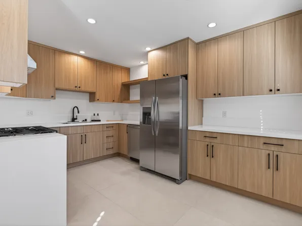 2539 Manhattan Ave, Montrose, CA 91020