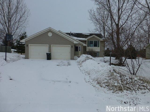 1st image of 927 Paperjack Dr