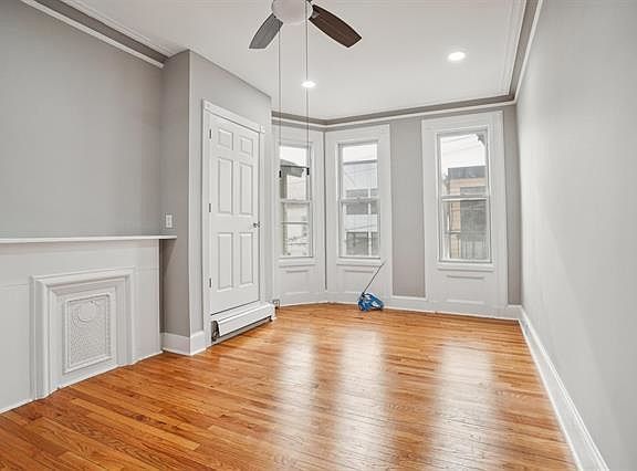 4th image of 198 Griffith St APT 2R