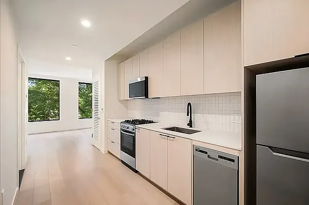 Rented by Living New York | media 6