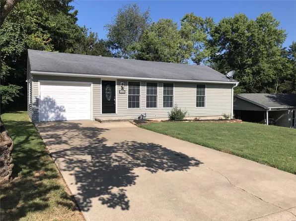 1303 Perry Ave, Cape Girardeau, MO 63701