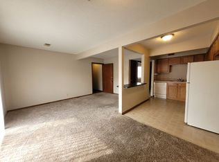 815 Boulder Ave APT 10, Des Moines, IA 50315