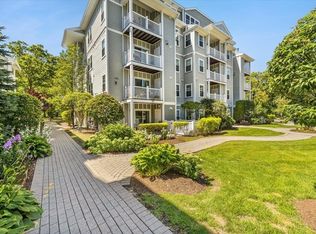 1100 Vfw Pkwy APT 101, Boston, MA 02132