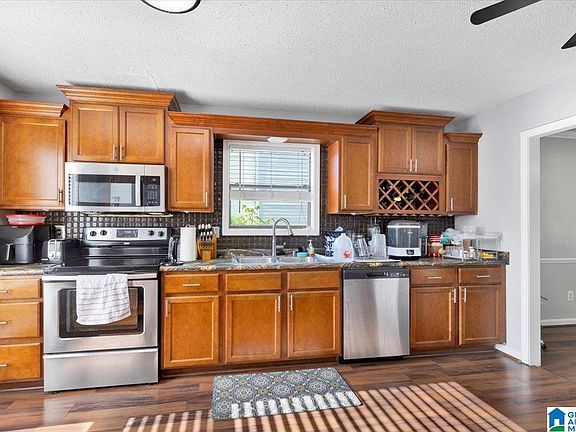 5th image of 1659 English Knoll Ln