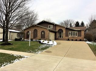 18104 Saratoga Trl, Strongsville, OH
