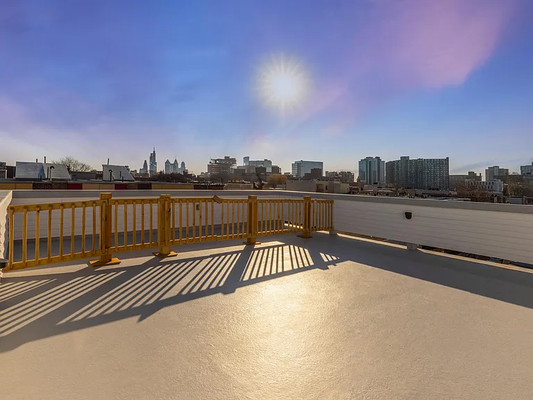 438 Wiota St #2R — Photo 17