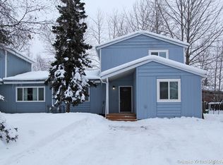 8113 Harvest Cir, Anchorage, AK 99502