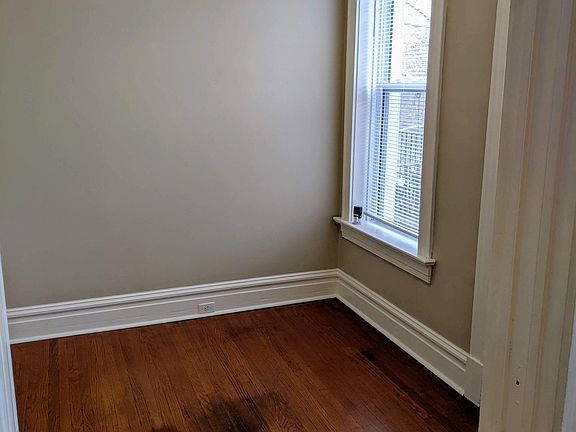 5th image of 3852 Arsenal St #2F