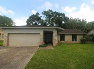 4503 Ravine Dr, Friendswood, TX 77546