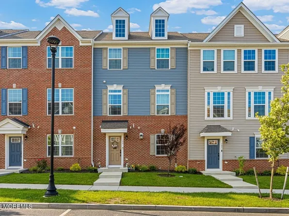 104 Midland Ave, Cliffwood, NJ 07721