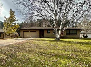 5109 I Rd, Bark River, MI 49807