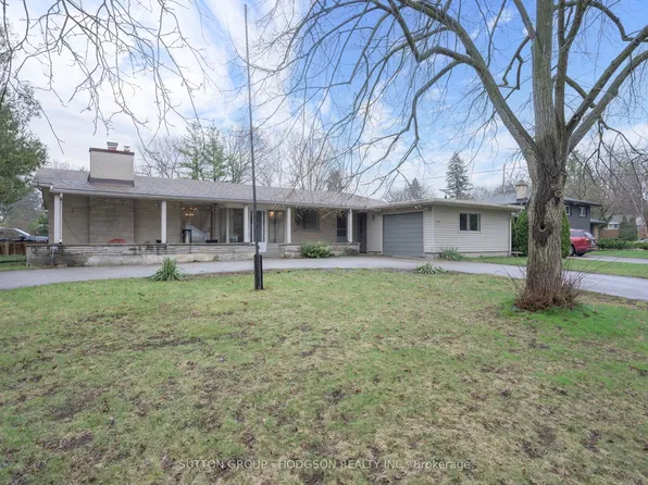 396 Averill Gate, London, ON N6C 4E2