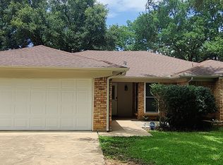 1023 Hazelwood Dr, Mansfield, TX 76063