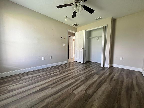4th image of 111 Shaddock Drive