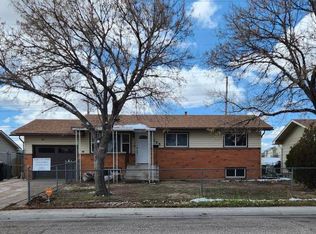 1125 W Jefferson Rd, Cheyenne, WY 82007