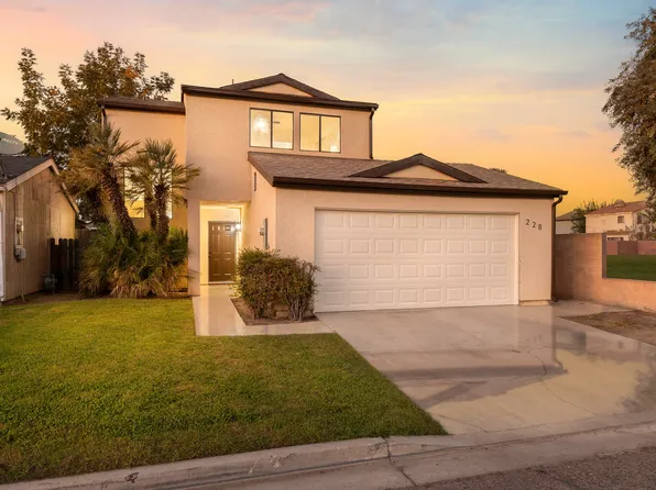 228 E Harold Court, Visalia, CA 93291