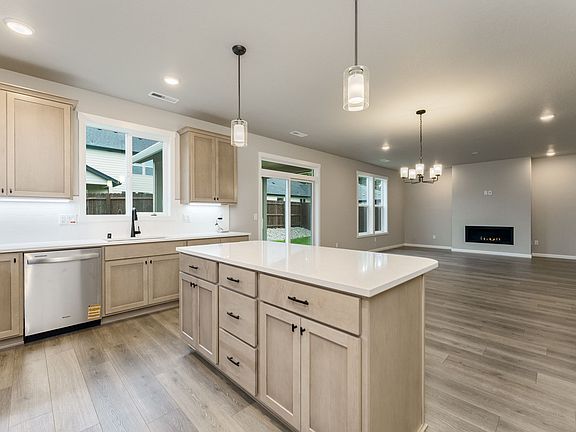 646 NW 28TH ST by Aho Construction