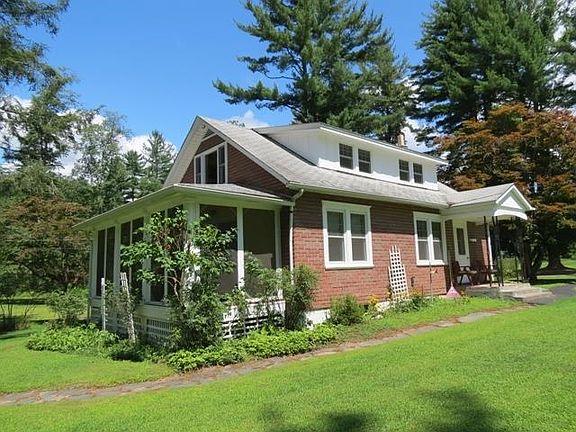 2nd image of 248 Delaware Dr