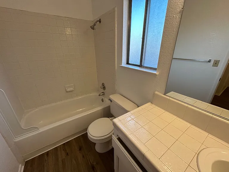 7921 Cold Creek Ct — Photo 15