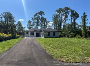 2370 18th Ave NE, Naples, FL 34120