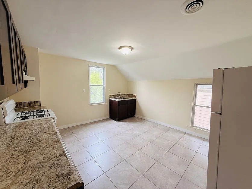 3838 Marvin Avenue Cleveland OH 44109 - UP — Photo 3