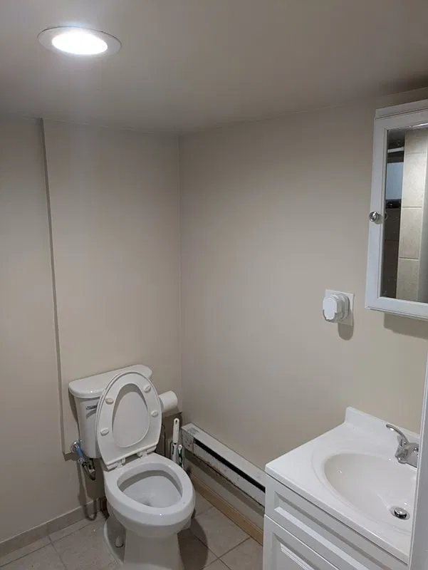 Basement — Photo 1