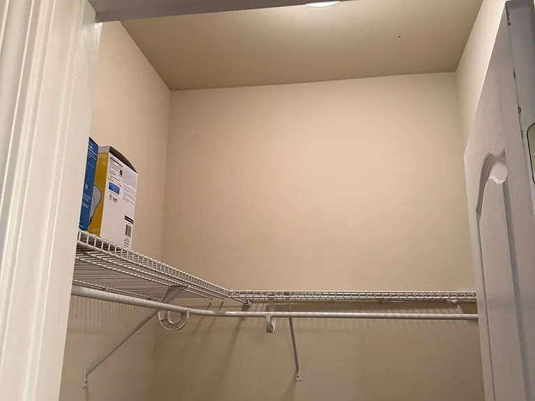 156 Creve Core Dr — Photo 35
