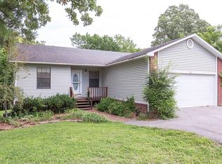 64 Standley Ave, West Fork, AR 72774